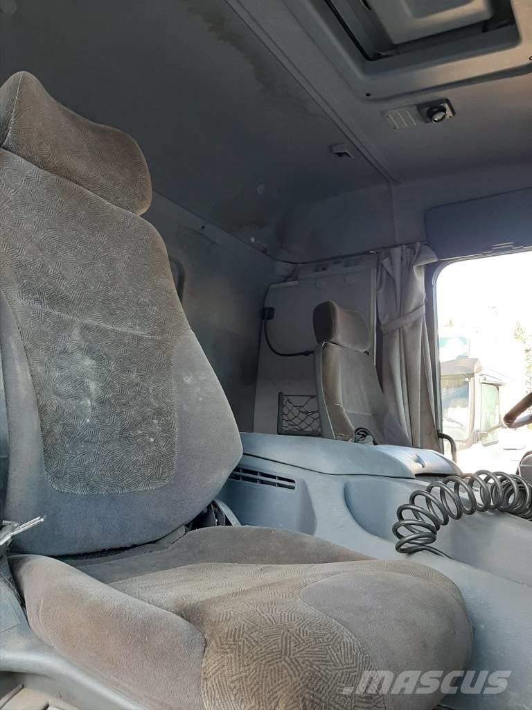 Scania P 124 アームロール