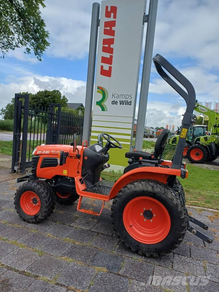Kubota B1-241 コンパクトトラクター