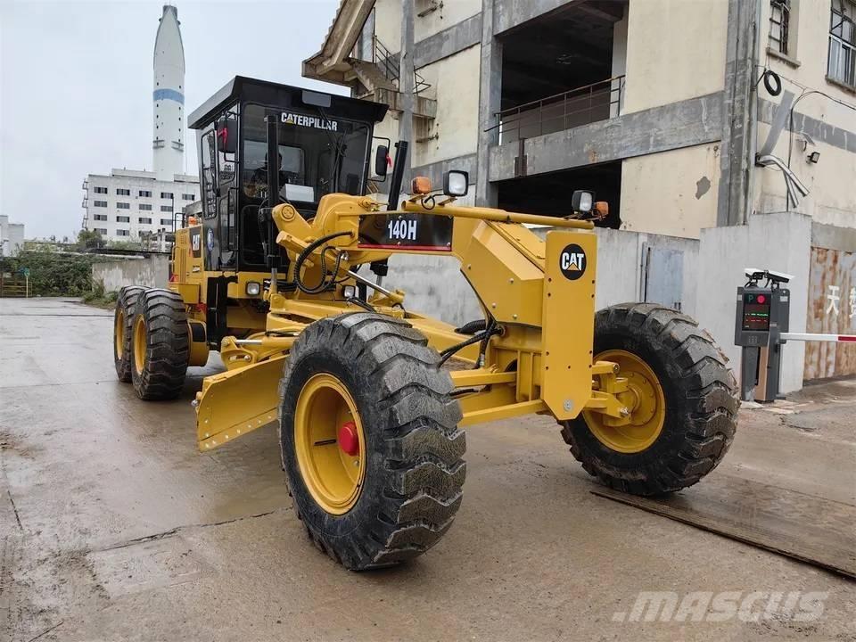 CAT 140H モーターグレーダー
