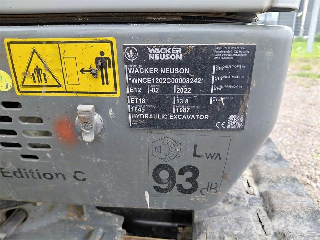 Wacker Neuson ET18 大型油圧ショベル12t以上（パワーショベル・ユンボ）