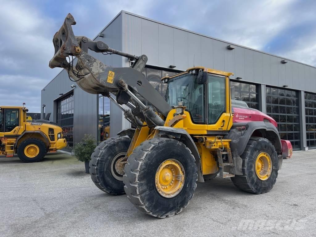 Volvo L 110 H ホイールローダー・タイヤショベル