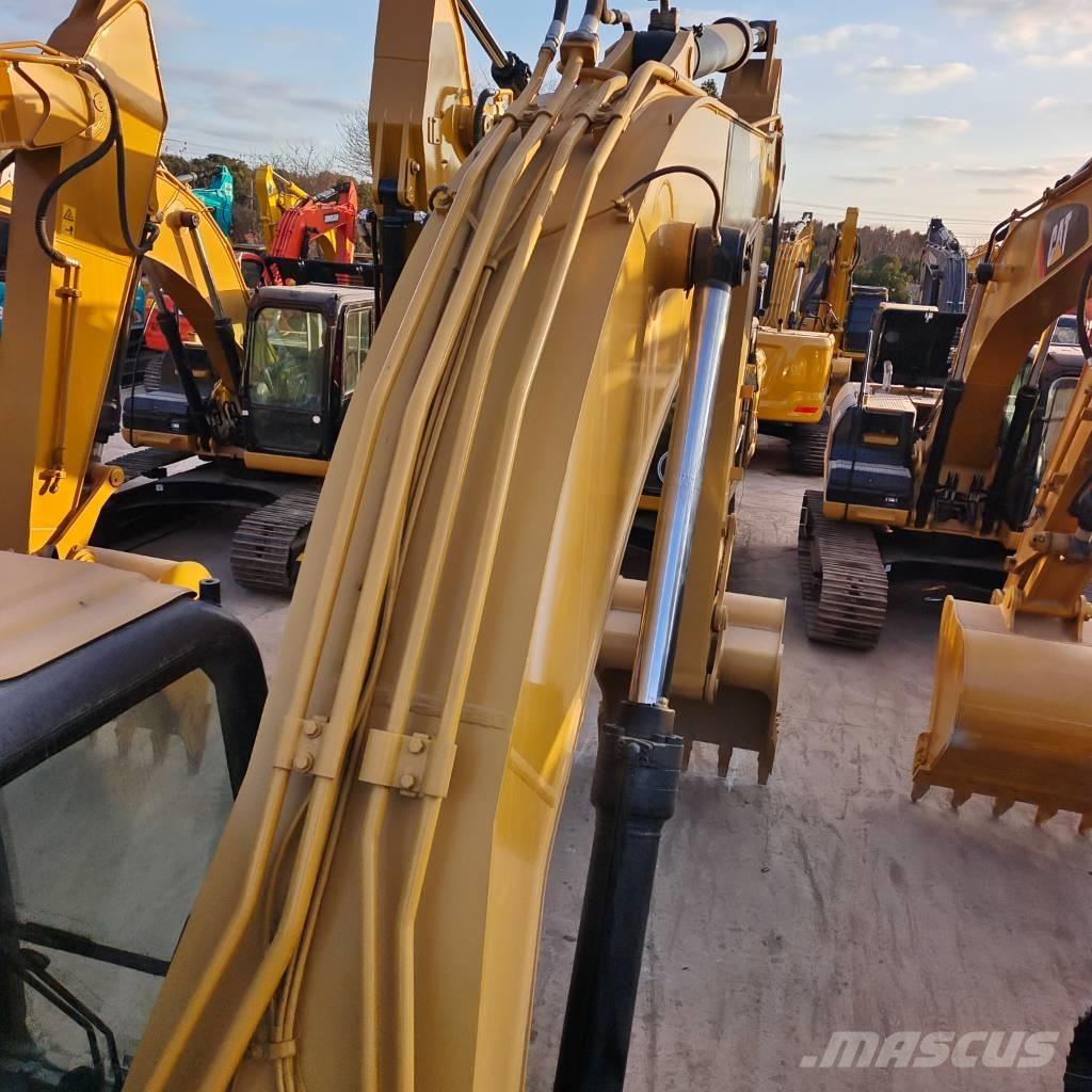 CAT 320 D 大型油圧ショベル12t以上（パワーショベル・ユンボ）