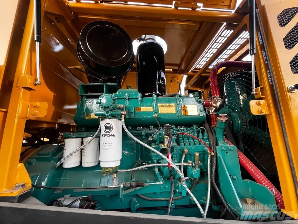 XCMG XS 223 J 振動ローラ