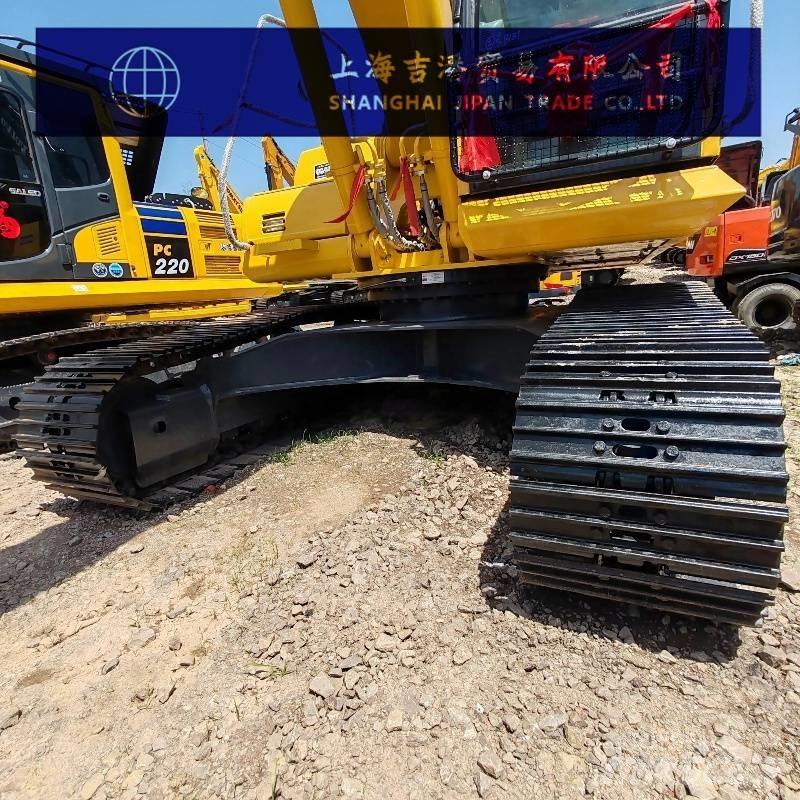 Komatsu PC 220 大型油圧ショベル12t以上（パワーショベル・ユンボ）