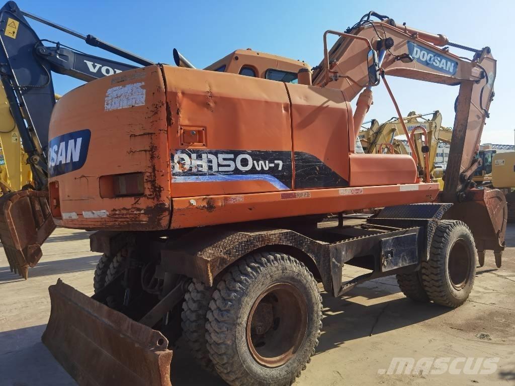 Doosan DH150W-7 ホイール式油圧ショベル（パワーショベル・ユンボ・バックホー）