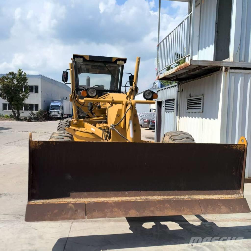 SEM 919 モーターグレーダー