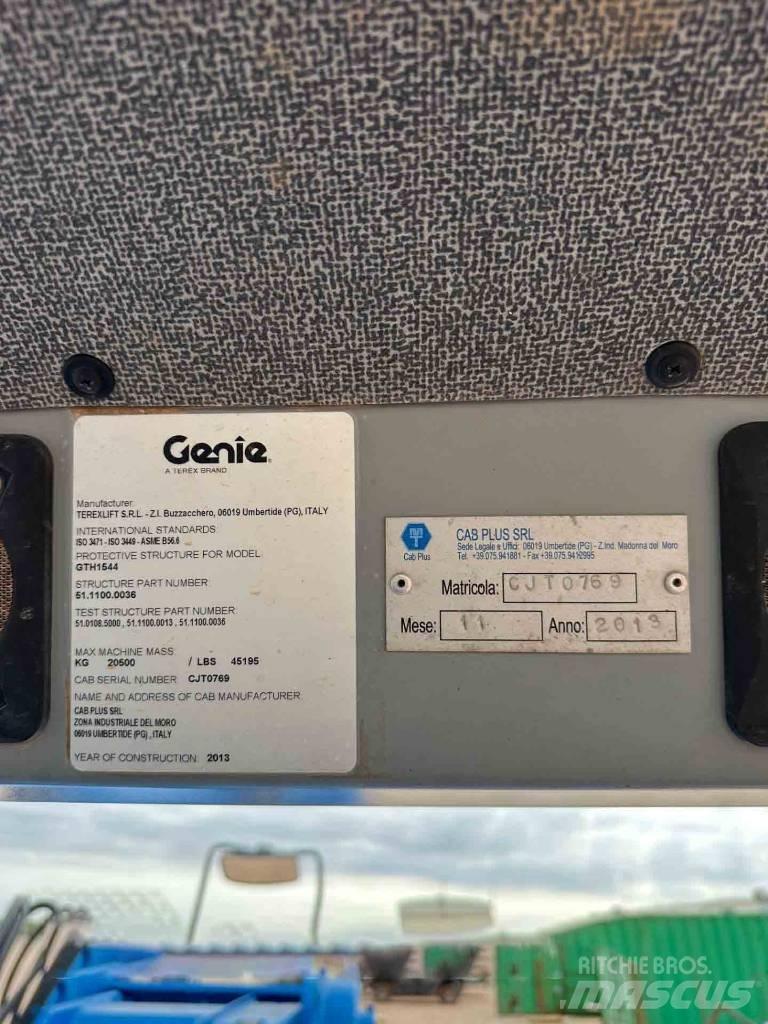 Genie GTH 1544 テレスコーピックハンドラー