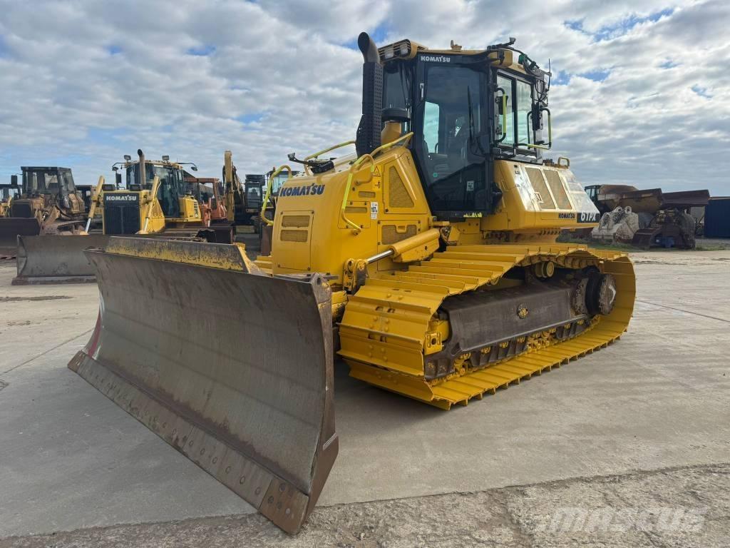 Komatsu D61PX-24 ブルドーザー