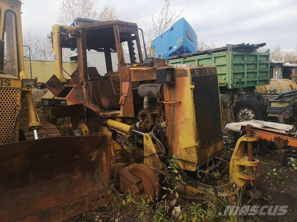 CAT D 5 M XL ブルドーザー