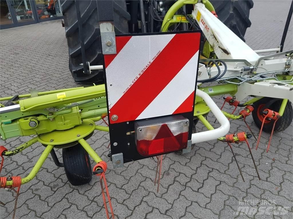 CLAAS VOLTO 1100 テッダー・テッダーレーキ