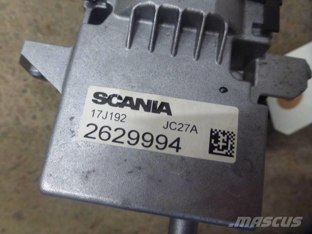 Scania R 650 電子機器