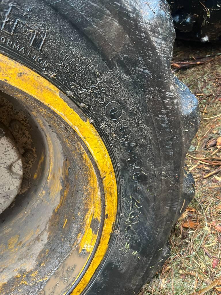 Ponsse Buffalo フォワーダー