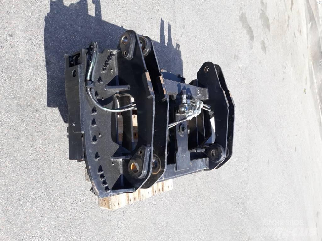 Volvo L70-L90 クイックヒッチ