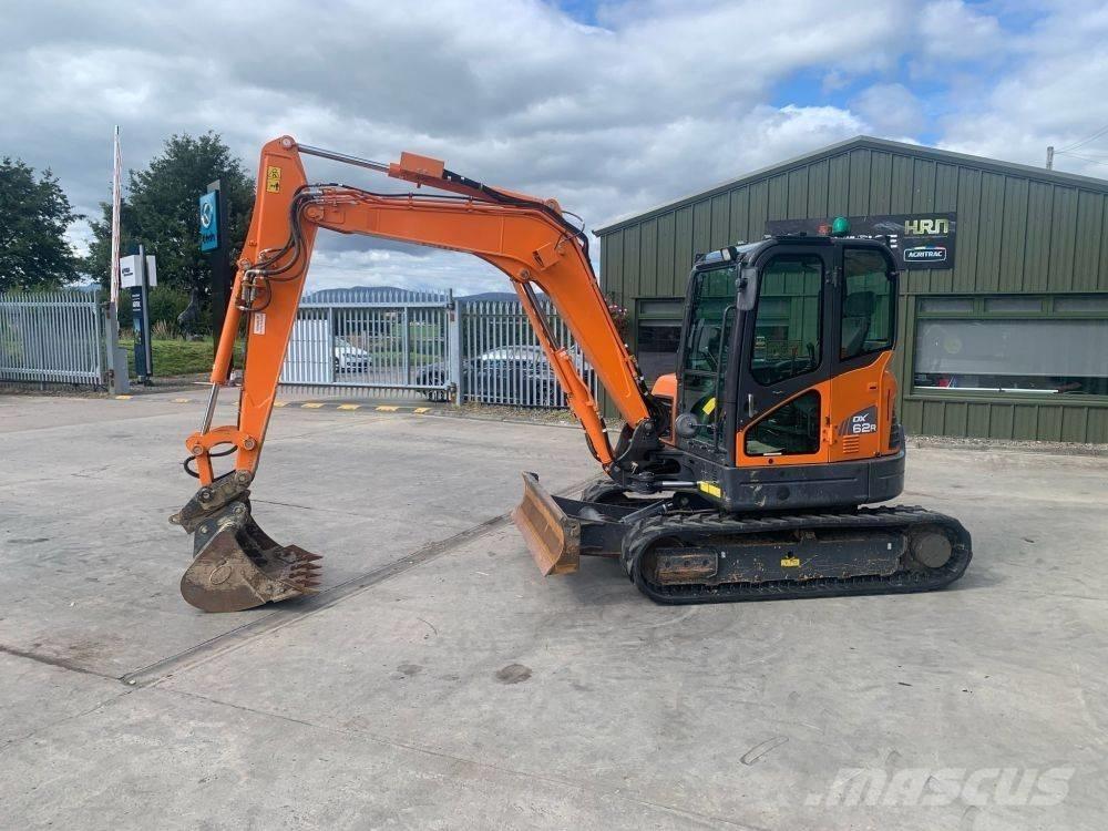 Doosan DX 62 R-3 ミニ油圧ショベル 7t以下（ミニユンボ・ミニディガー）