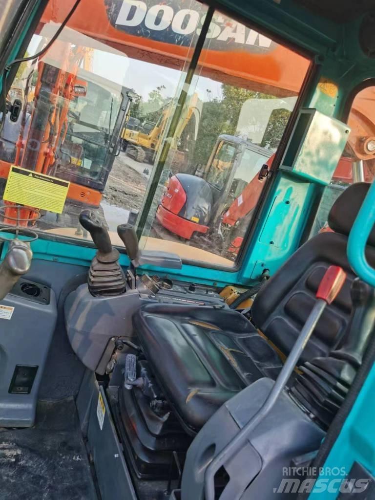 Kubota 163-1 大型油圧ショベル12t以上（パワーショベル・ユンボ）
