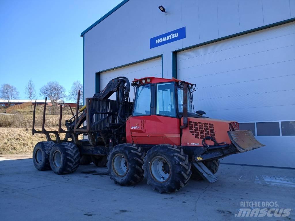 Komatsu 840.3 フォワーダー
