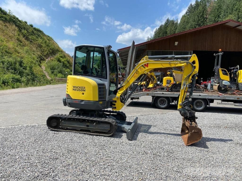 Wacker Neuson EZ 26 ミニ油圧ショベル 7t以下（ミニユンボ・ミニディガー）