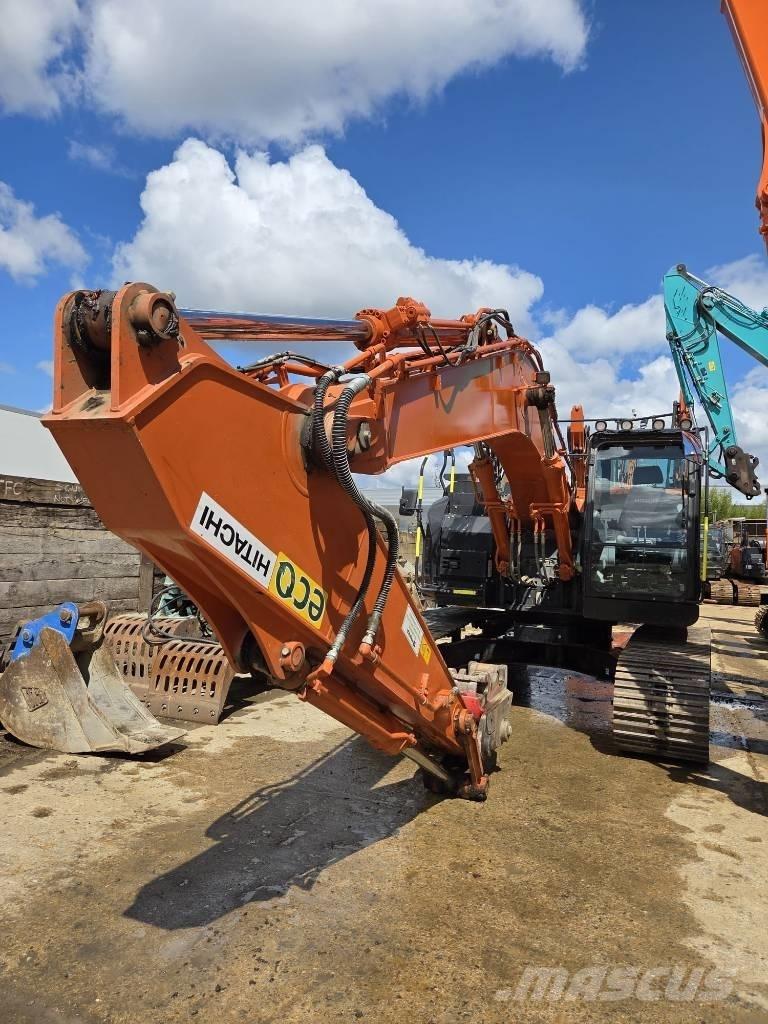 Hitachi ZX225US-6 大型油圧ショベル12t以上（パワーショベル・ユンボ）