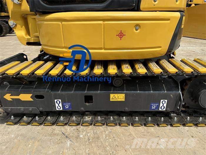 Komatsu PC 35 MR ミニ油圧ショベル 7t以下（ミニユンボ・ミニディガー）