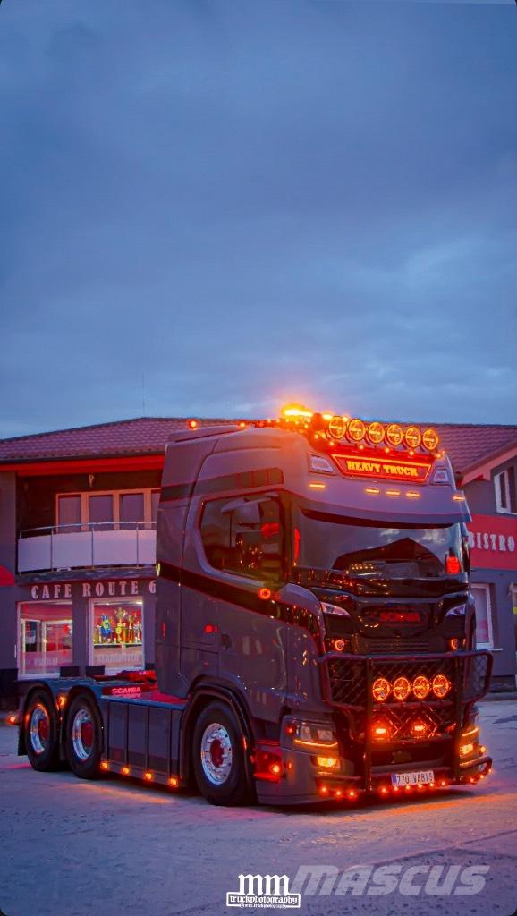 Scania S 770 中古トラクターヘッド | トレーラーヘッド