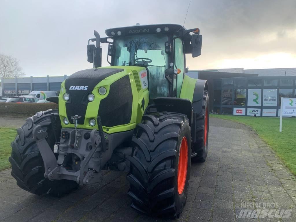 CLAAS Axion 810 CIS+ トラクター