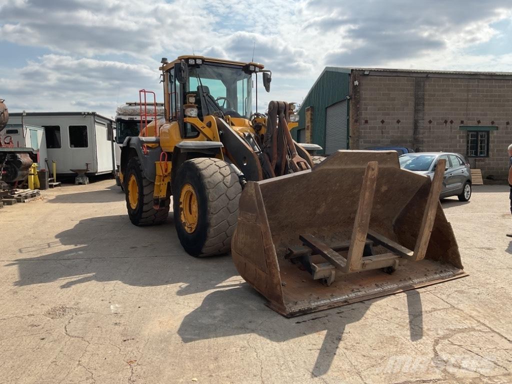 Volvo L110H ホイールローダー・タイヤショベル