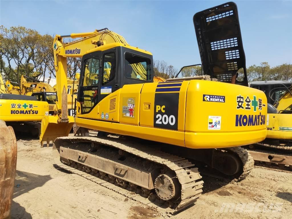 Komatsu PC200-7 大型油圧ショベル12t以上（パワーショベル・ユンボ）