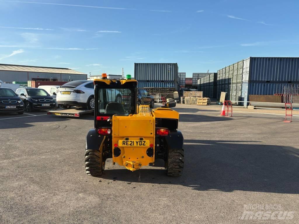 JCB 525-60 テレスコーピックハンドラー