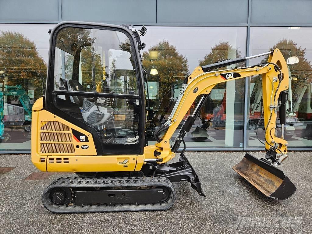 CAT 301.7 D ミニ油圧ショベル 7t以下（ミニユンボ・ミニディガー）
