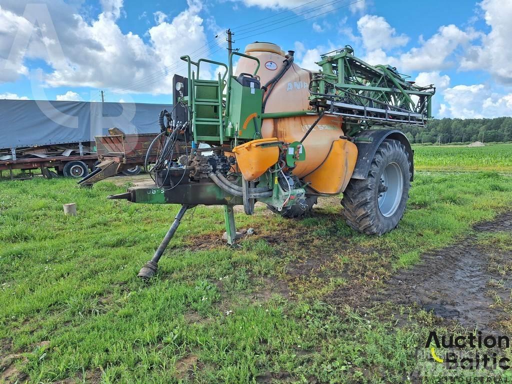 Amazone UX 5200 牽引型スプレイヤー