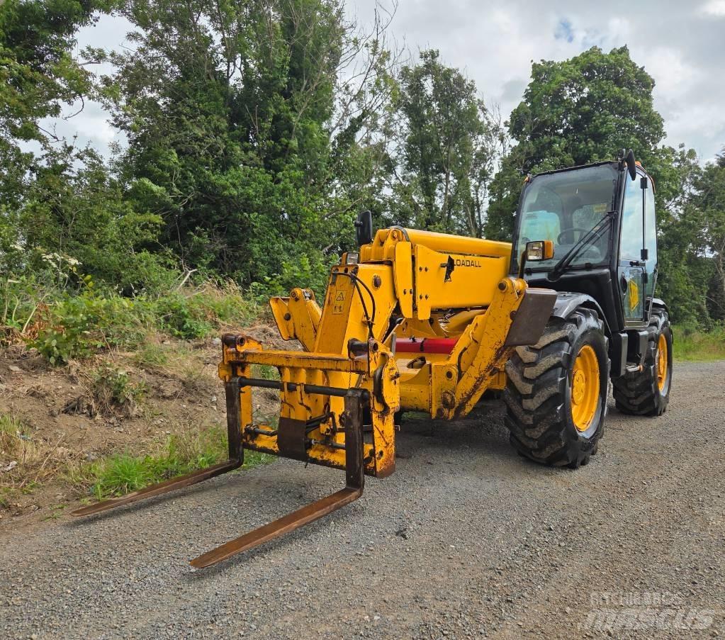 JCB 535-140 テレスコーピックハンドラー