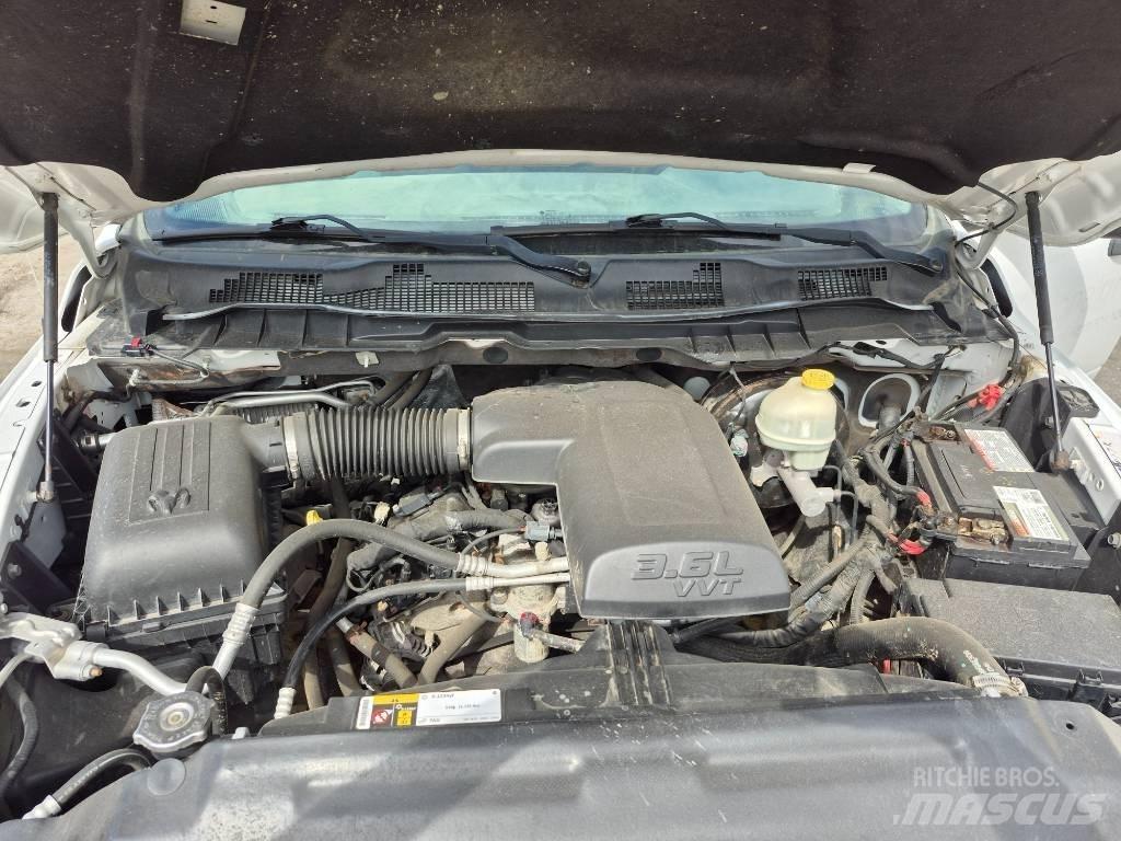 RAM 1500 TRADESMAN その他