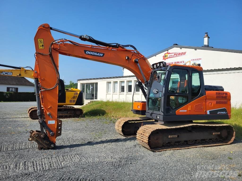 Doosan DX 140 LC-5 大型油圧ショベル12t以上（パワーショベル・ユンボ）