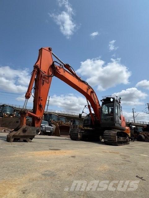 Hitachi ZX 225 大型油圧ショベル12t以上（パワーショベル・ユンボ）
