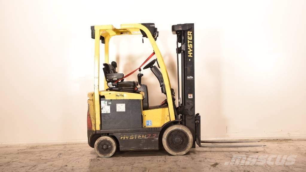 Hyster E 2.2 XN バッテリーフォークリフト