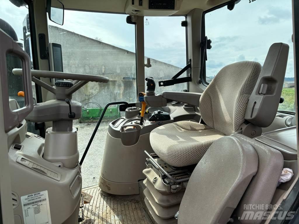 John Deere 6120M トラクター