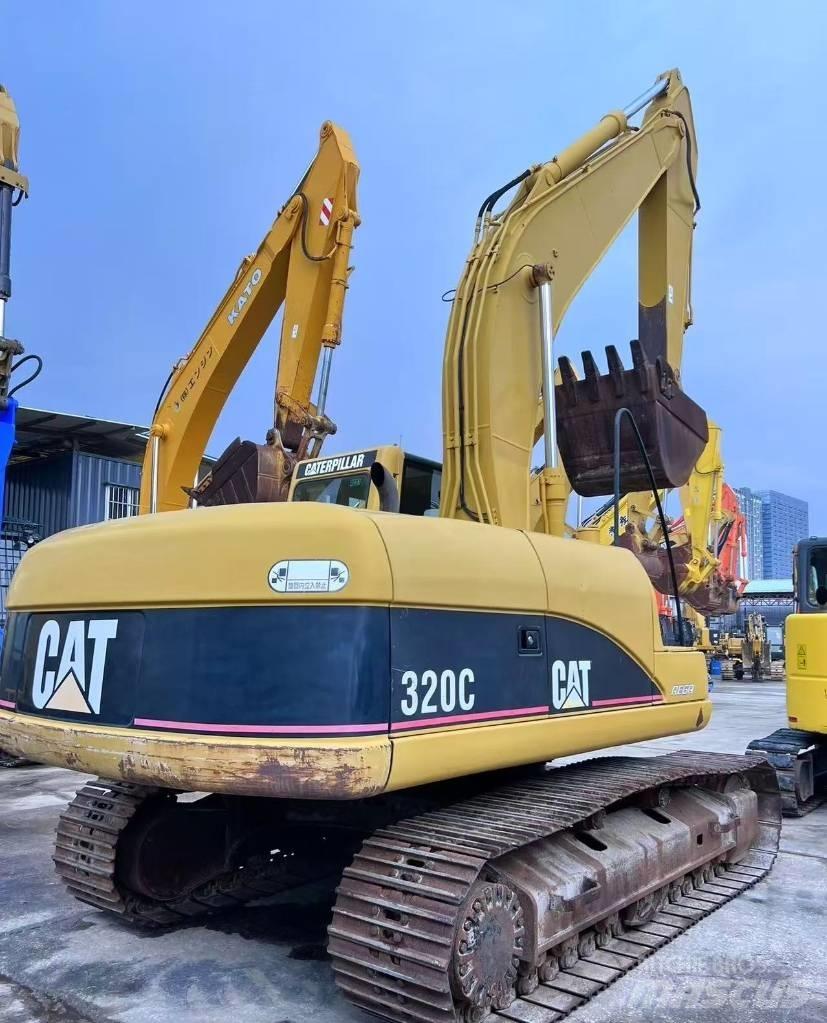 CAT 320 C 大型油圧ショベル12t以上（パワーショベル・ユンボ）