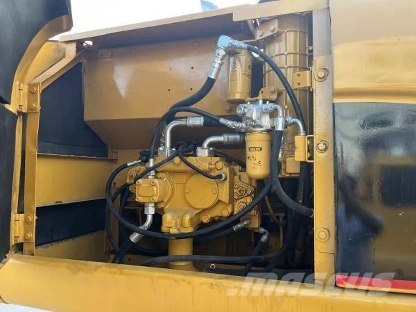 CAT 320 C L 大型油圧ショベル12t以上（パワーショベル・ユンボ）