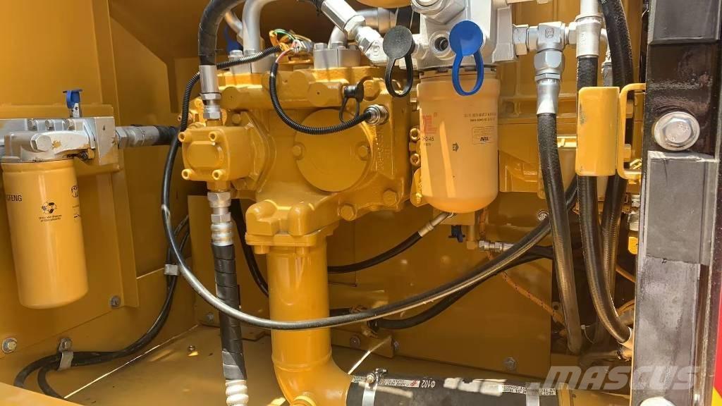 CAT 325 D L 大型油圧ショベル12t以上（パワーショベル・ユンボ）