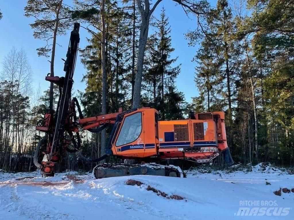 Sandvik Ranger 500-2 サーフェイスドリルリグ