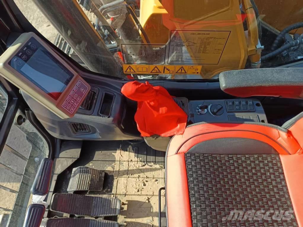 Sany SY 155 C 大型油圧ショベル12t以上（パワーショベル・ユンボ）