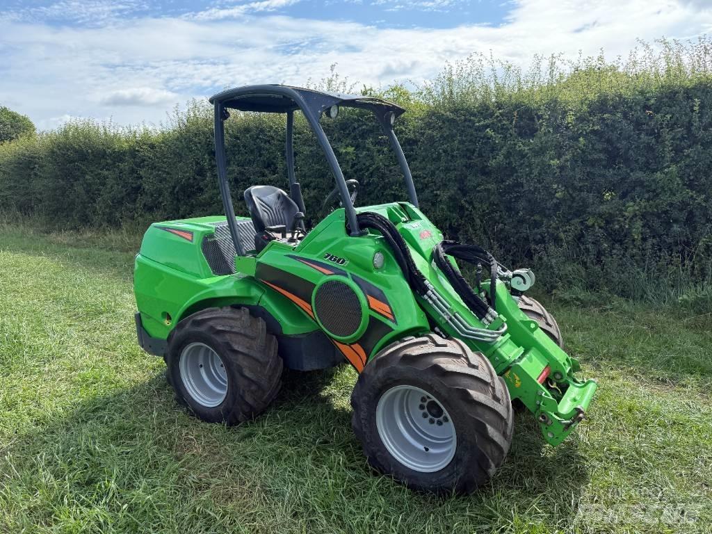 Avant 760 I 多目的ローダー