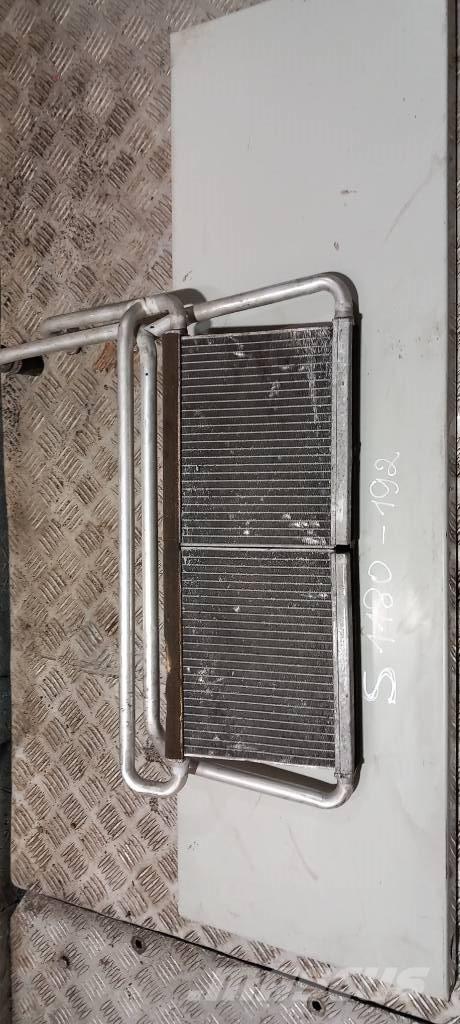 Scania P 360 1772717 ラジエター