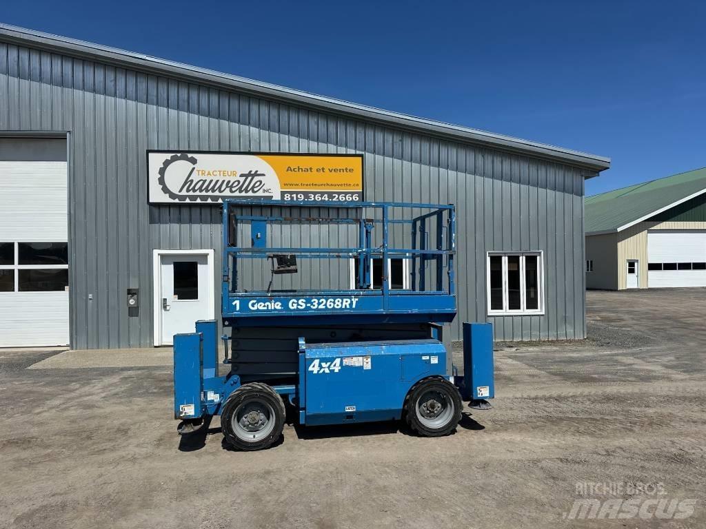 Genie GS 3268 RT シザースリフト