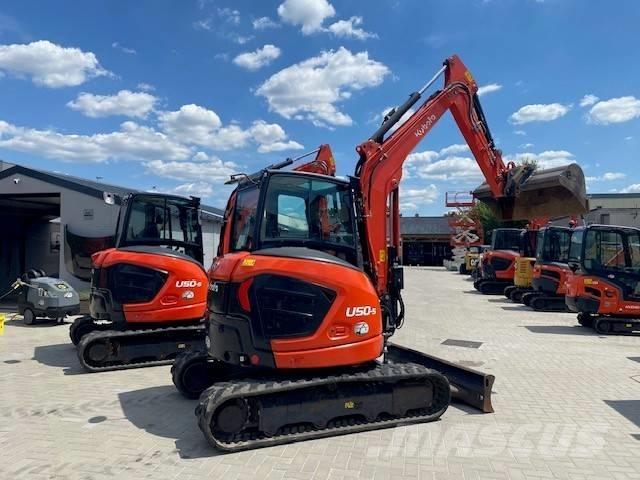 Kubota U 50-5 ミニ油圧ショベル 7t以下（ミニユンボ・ミニディガー）