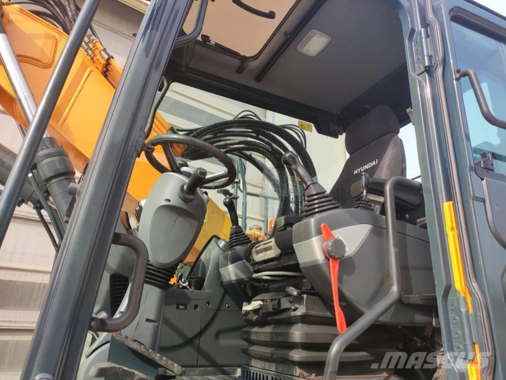 Hyundai HW 140 ホイール式油圧ショベル（パワーショベル・ユンボ・バックホー）