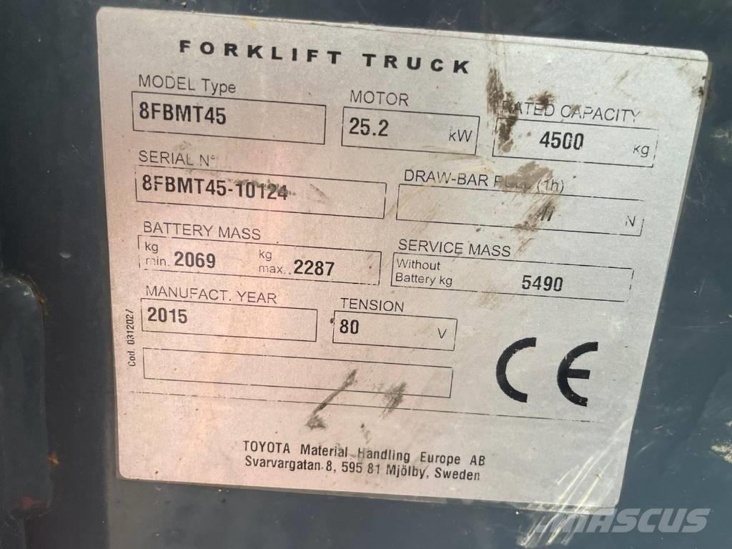 Toyota 8 FBMT 45 バッテリーフォークリフト