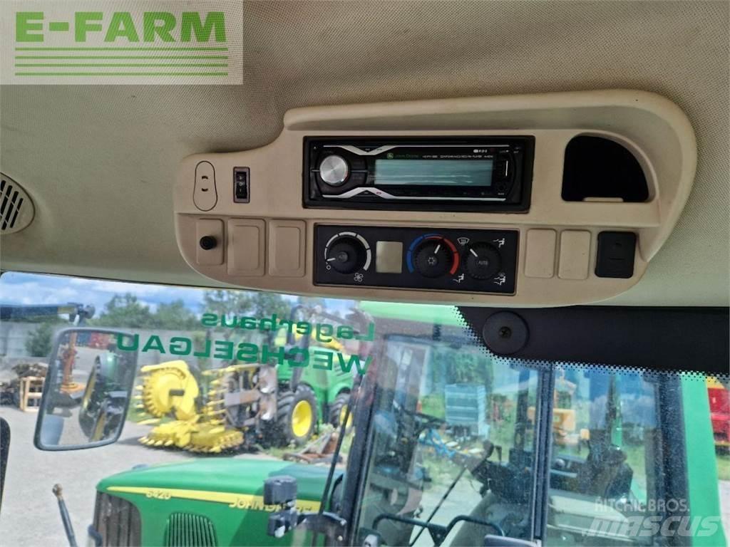 John Deere 6125R トラクター