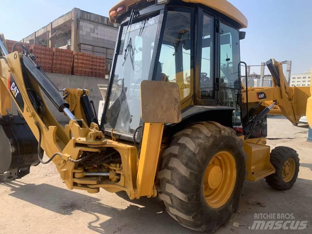CAT 420 F2 バックホーローダー