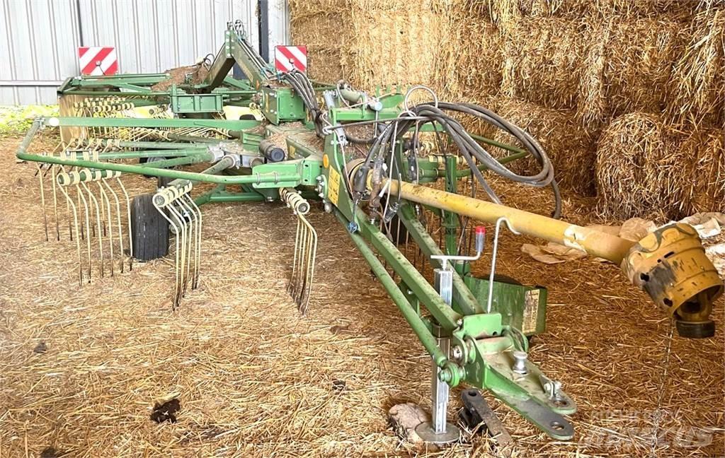 Krone 710/26T ウィンドローア/レーキ